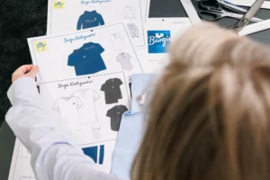 Teamkleidung mit Firmenlogo, Unternehmenskleidung von Steinmüller, 2025